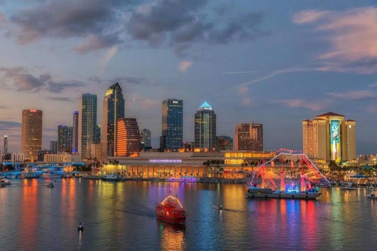 Wake Up To Ocean Views From Your Private Balcony Tampa Exterior foto